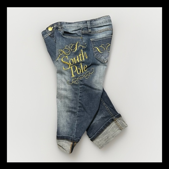 South Pole Capri Jeans Size 7 Embroidered Gold Logo Denim - Picture 1 of 8